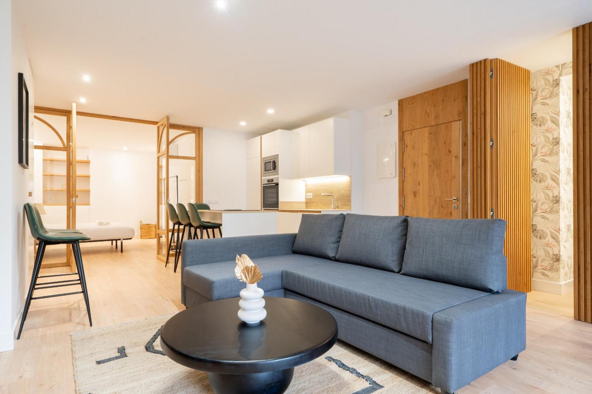 Apartamento Reformado Para 6 Personas En Plena Gran Via Alquiler Temporal Мадрид Екстер'єр фото
